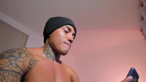 Santi Ferrer online show from May 2026 02:29:02 AM