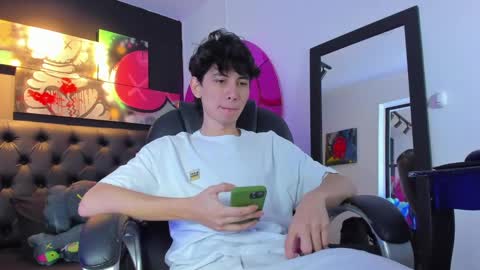 santi online show from January 2025 02:24:02 PM