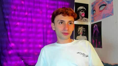 Santi online show from December 2025 09:11:02 PM