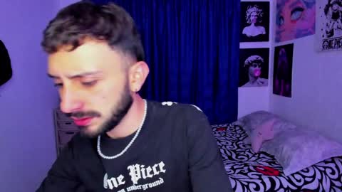 Santi online show from April 2026 12:24:01 AM