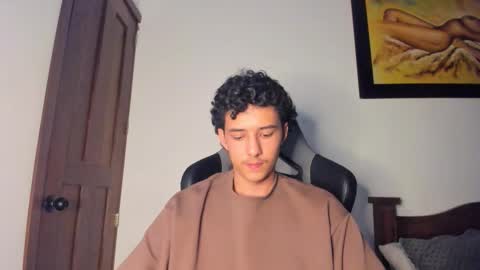 santi_twink19 online show from October 2025 11:27:02 PM