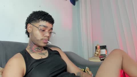 Santiago online show from October 2025 12:21:02 AM