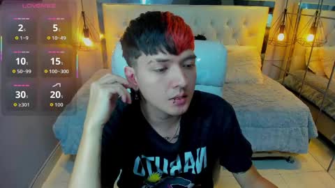 SANTIAGO  online show from April 2026 10:12:02 PM