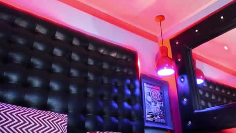 Santiago Hincapiie online show from March 2026 04:29:02 AM