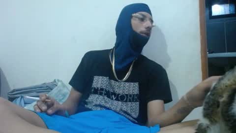 Snapshot of santiagoxxxtreme_ chatting on December 2024 10:12:02 AM Santiago online show from December 2024 10:12:02 AM