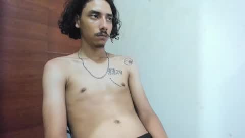 Snapshot of santiagoxxxtreme_ chatting on December 2024 07:42:02 PM Santiago online show from December 2024 07:42:02 PM