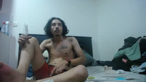 Snapshot of santiagoxxxtreme_ chatting on December 2024 06:01:02 AM Santiago online show from December 2024 06:01:02 AM