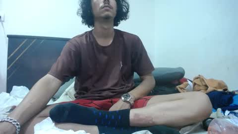 Snapshot of santiagoxxxtreme_ chatting on December 2024 10:04:01 PM Santiago online show from December 2024 10:04:01 PM