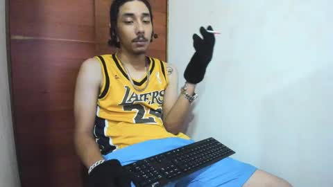 Snapshot of santiagoxxxtreme_ chatting on December 2024 06:49:02 AM Santiago online show from December 2024 06:49:02 AM