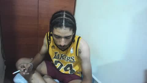 Snapshot of santiagoxxxtreme_ chatting on December 2024 07:21:02 PM Santiago online show from December 2024 07:21:02 PM