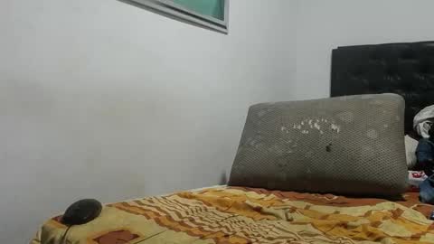 Snapshot of santiagoxxxtreme_ chatting on September 2025 10:09:02 PM Santiago online show from September 2025 10:09:02 PM