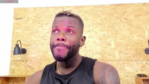  Santi online show from October 2025 07:25:02 PM