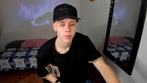 Julius Novachrono  online show from February 2026 05:15:01 AM