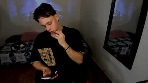 Julius Novachrono  online show from February 2026 09:54:01 AM