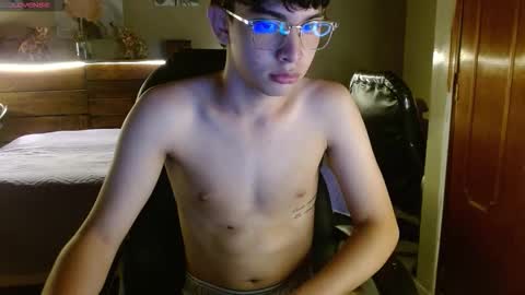 Santi online show from March 2026 11:10:01 AM