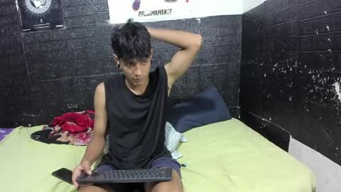 Snapshot of santos_xd chatting on May 2026 03:26:01 AM santos online show from May 2026 03:26:01 AM