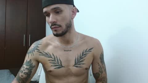Snapshot of santti_torres chatting on May 2026 10:48:02 PM Santy Torres online show from May 2026 10:48:02 PM