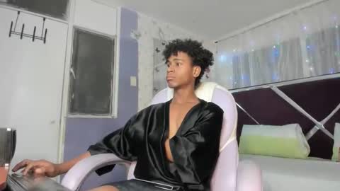 santy online show from March 2026 12:08:01 PM