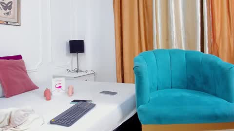 Santiago Carrington online show from December 2024 09:19:01 PM