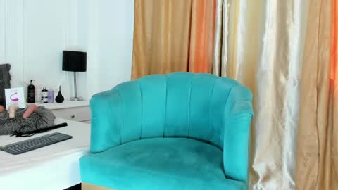 Santiago Carrington online show from January 2025 07:07:01 PM