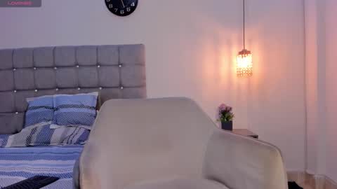 santy_stump online show from October 2025 11:24:02 PM