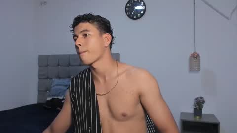 santy_stump online show from February 2026 10:35:01 PM