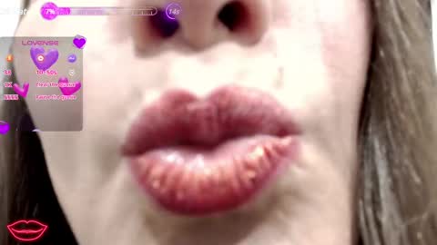 Snapshot of sanyi_hot chatting on March 2025 02:41:02 AM sanyi online show from March 2025 02:41:02 AM