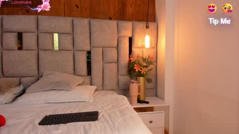 Saori  online show from January 2025 11:56:02 AM