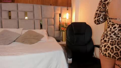 Saori  online show from February 2025 11:50:02 AM