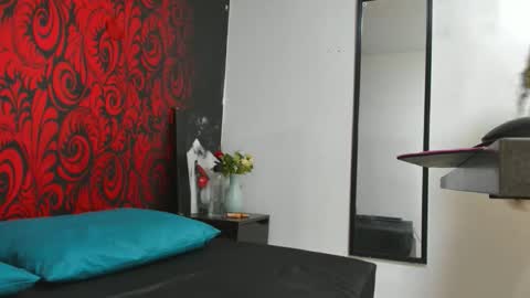 saphira muse online show from April 2026 02:10:01 AM