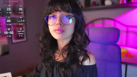 saphyralux online show from July 2026 09:31:02 PM
