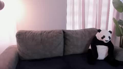 saphyralux online show from July 2026 08:29:02 PM