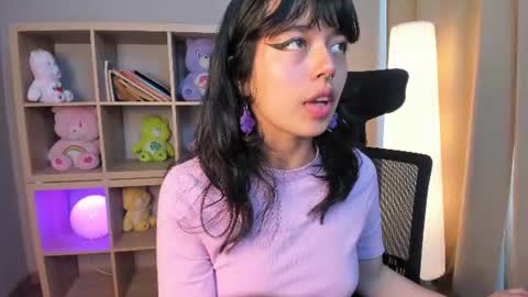 saphyralux online show from July 2026 09:36:01 PM