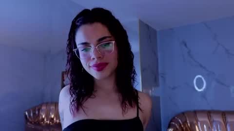 sara1_s online show from April 2026 03:28:02 AM