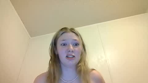 sara9920 online show from April 2026 06:52:01 AM