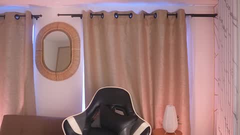 Sara  online show from January 2025 03:40:01 PM