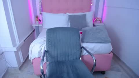 Sara... online show from March 2025 03:08:01 AM