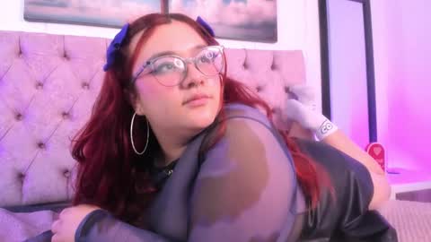 SARA ARIAS  online show from January 2025 10:52:02 PM