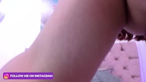 SARA ARIAS  online show from February 2025 11:06:01 PM