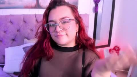 SARA ARIAS  online show from February 2025 10:59:01 PM