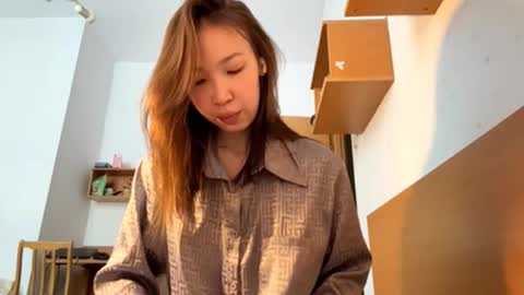 Sara online show from October 2025 01:53:01 PM