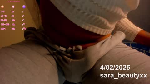 Snapshot of sara_beautyxx chatting on February 2025 06:06:01 PM I am Sofia GEMINIS online show from February 2025 06:06:01 PM