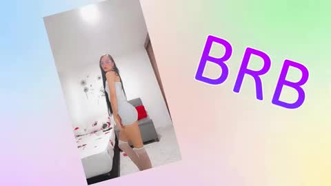 Snapshot of sara_carmona chatting on October 2025 10:49:02 AM SARA online show from October 2025 10:49:02 AM