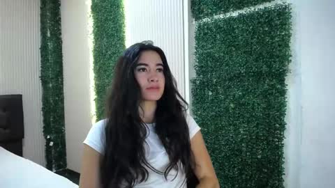 Snapshot of sara_hoffman_4 chatting on May 2026 11:27:02 AM Sara online show from May 2026 11:27:02 AM