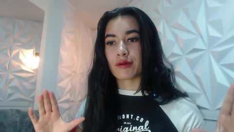Snapshot of sara_hoffman_4 chatting on May 2026 12:42:01 PM Sara online show from May 2026 12:42:01 PM