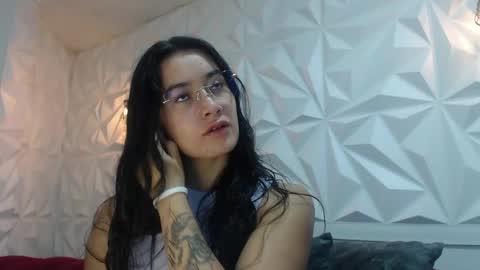 Snapshot of sara_hoffman_4 chatting on May 2026 12:45:02 PM Sara online show from May 2026 12:45:02 PM
