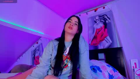       online show from February 2025 09:59:01 PM