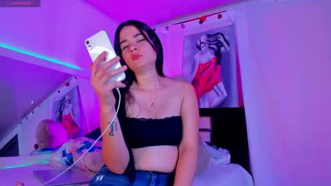       online show from February 2025 04:26:01 PM