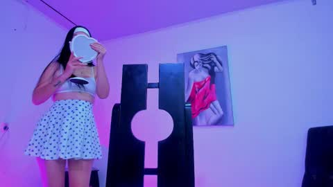       online show from October 2025 05:26:02 AM