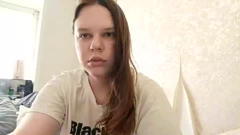 Snapshot of sara_liss chatting on July 2026 09:19:02 AM sara_liss online show from July 2026 09:19:02 AM